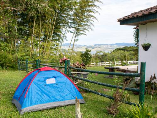 Acampando en Ecolife, Lago Calima