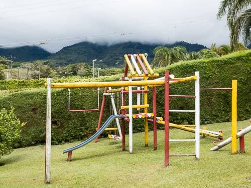 Juegos finca 0009 en el Lago Calima