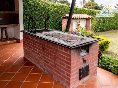 Asador Finca en Alquiler en el Lago Calima