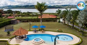 Finca en alquiler 0010, Lago Calima Colombia