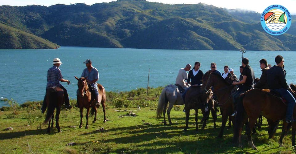 Cabalgatas en el Lago Calima Colombia