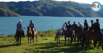 Cabalgatas en el Lago Calima Colombia