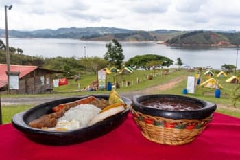 Restaurantes en el Lago Calima