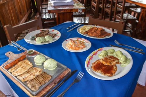 Restaurante Barona Calima, Lago Calima