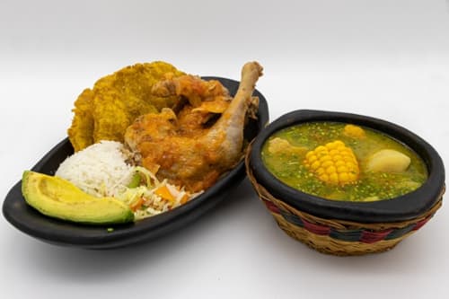 Sancocho de Gallina, Restaurante Barona Calima, Lago Calima