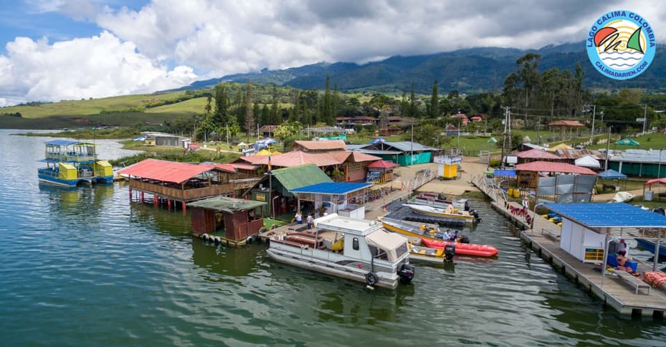 Entrada Pública al Lago Calima Colombia