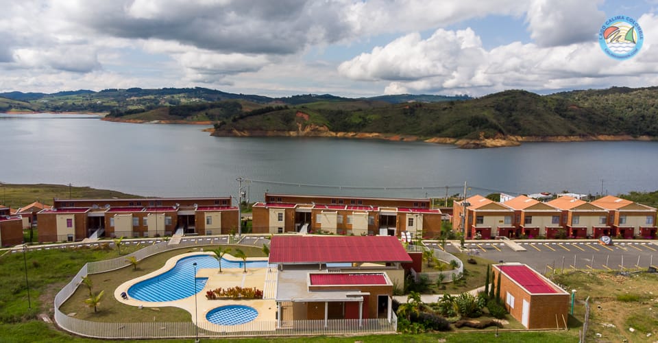 Finca en venta v2002, Lago Calima Colombia